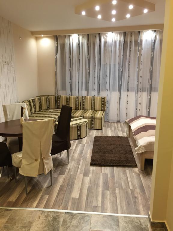 Solaris-Szeged Apartman Apartment Екстериор снимка