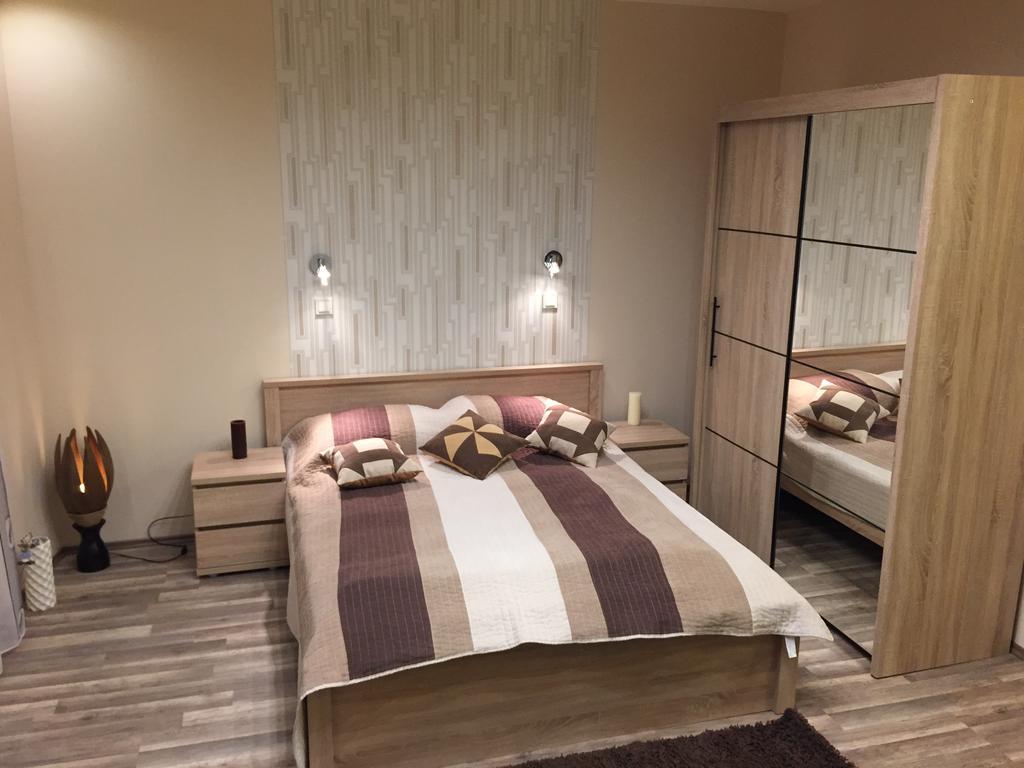 Solaris-Szeged Apartman Apartment Екстериор снимка